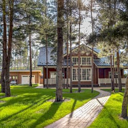 Дървена къша