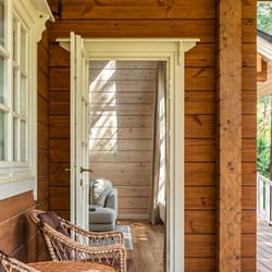 Дървена къша