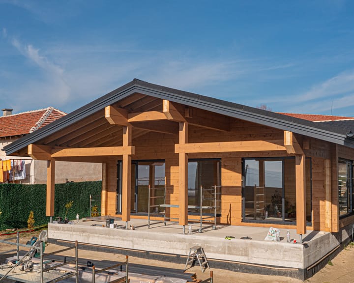 дървена къща 