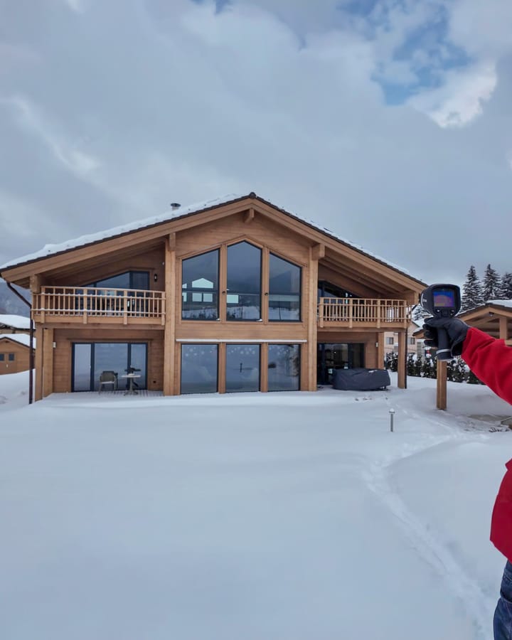 Строителство