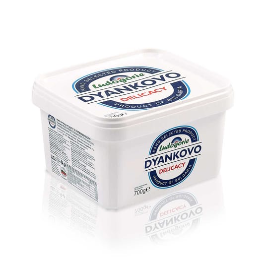 DYANKOVO DELUXE Brined Cheese Product Type – 700 g