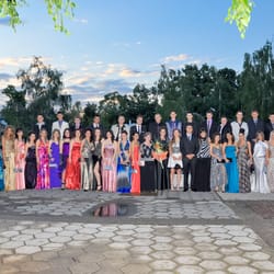 абитуриентски бал