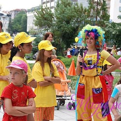 Първоюнски шоу прграми