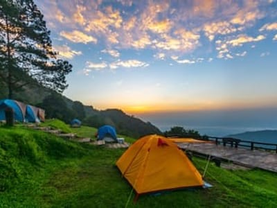 Приключенски лагери