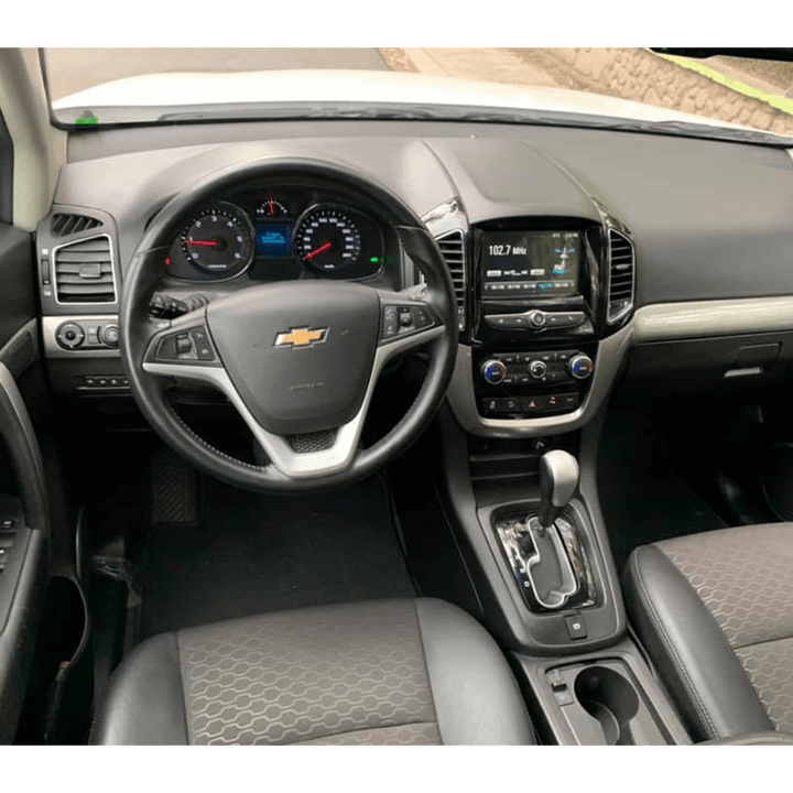 Chevrolet Captiva Interior