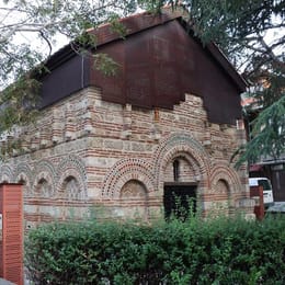 7. Църква „Св. Параскева”