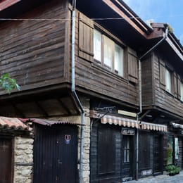 102. Къща на Атанас Башиянов