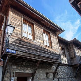 42. Къща на Зоица Янулова