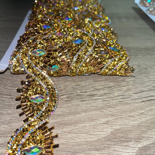 Ширит с кристали /03