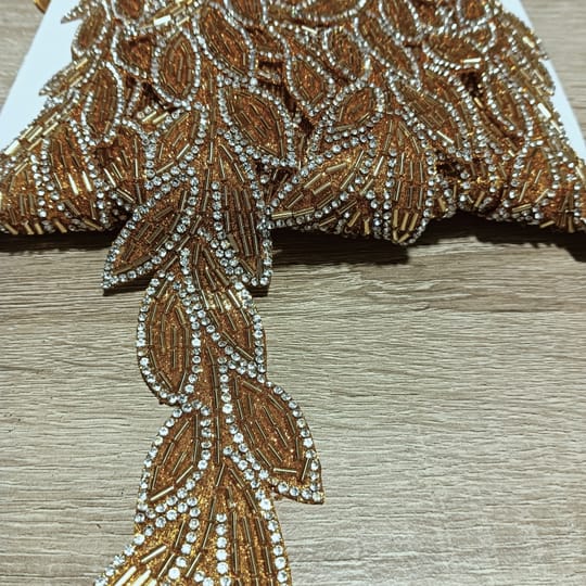 Ширит с кристали /07