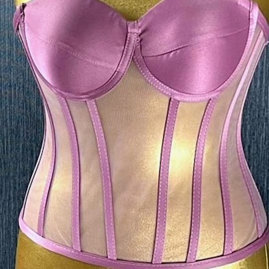 Корсет /Пепел от рози /модел -м 