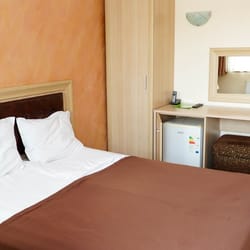 двойна стая със спалня