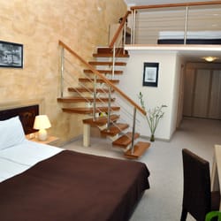 студио на два етажа с две спални