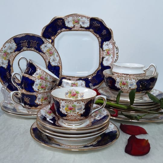 Антикварен сервиз в стил Имари – Taylor & Kent (1912–1930)