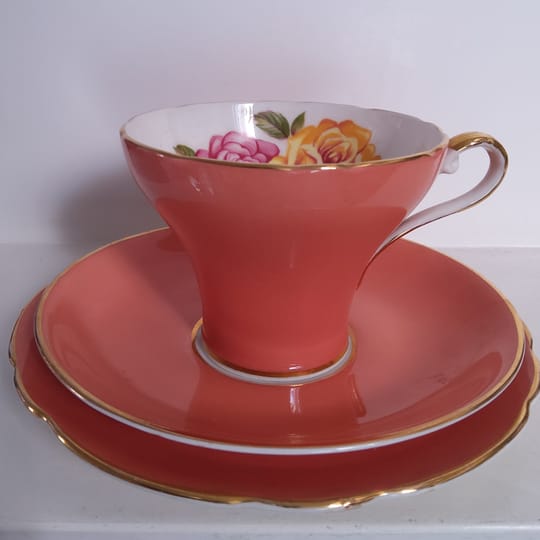 Луксозен винтидж троен сет Aynsley England Bone China