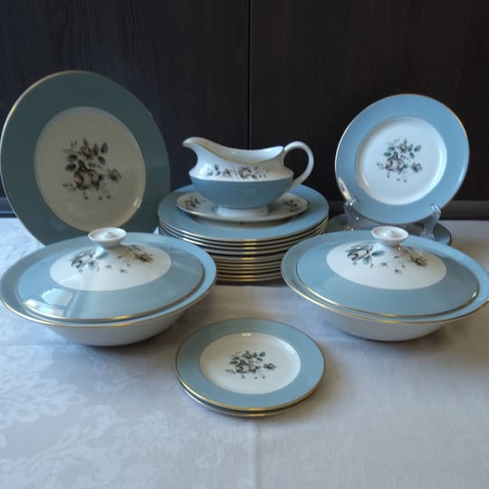ROYAL DOULTON ROSE ELEGANS TC 1010, Английски лукс