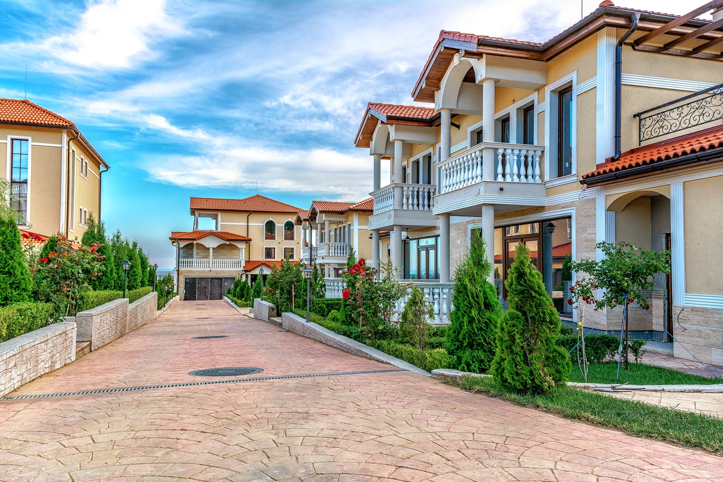 house with pool