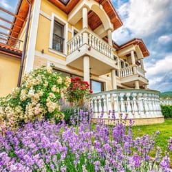 екстериор на къъщите в House Garden Complex