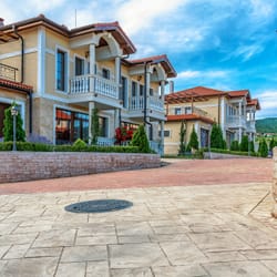 екстериор на къъщите в House Garden Complex