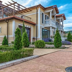 екстериор на къъщите в House Garden Complex