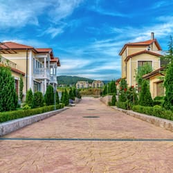 екстериор на къъщите в House Garden Complex
