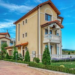 екстериор на къъщите в House Garden Complex