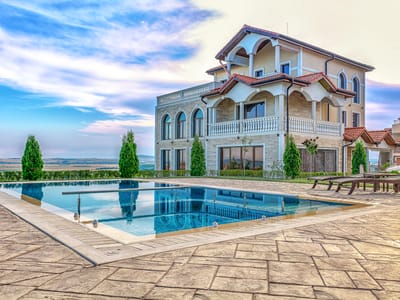 House Garden Complex