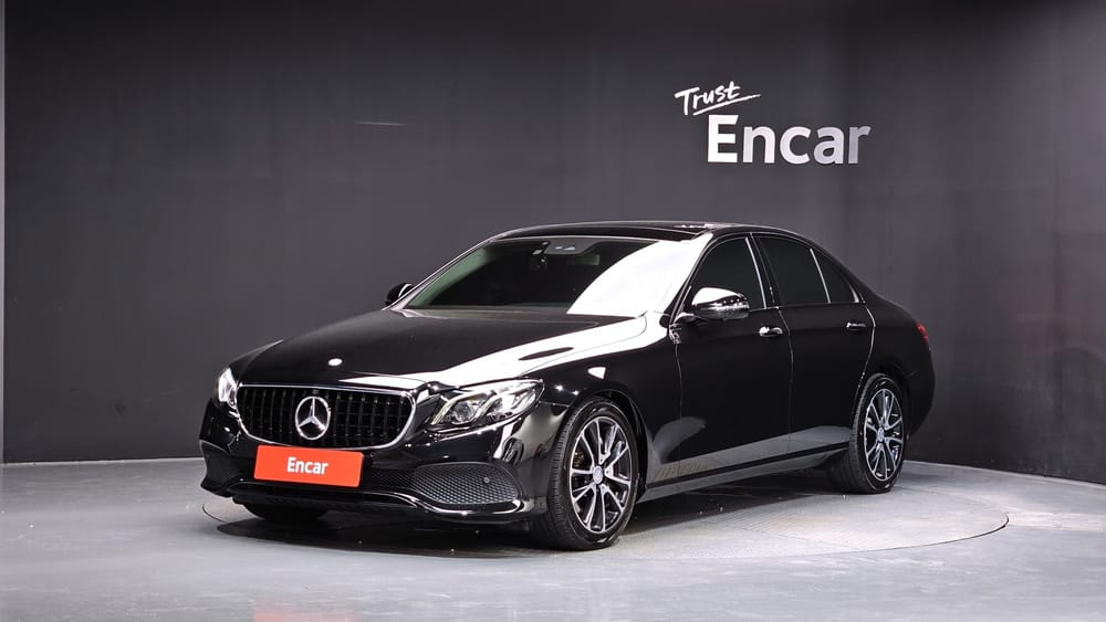 2017 Mercedes-Benz E300 Avantgarde