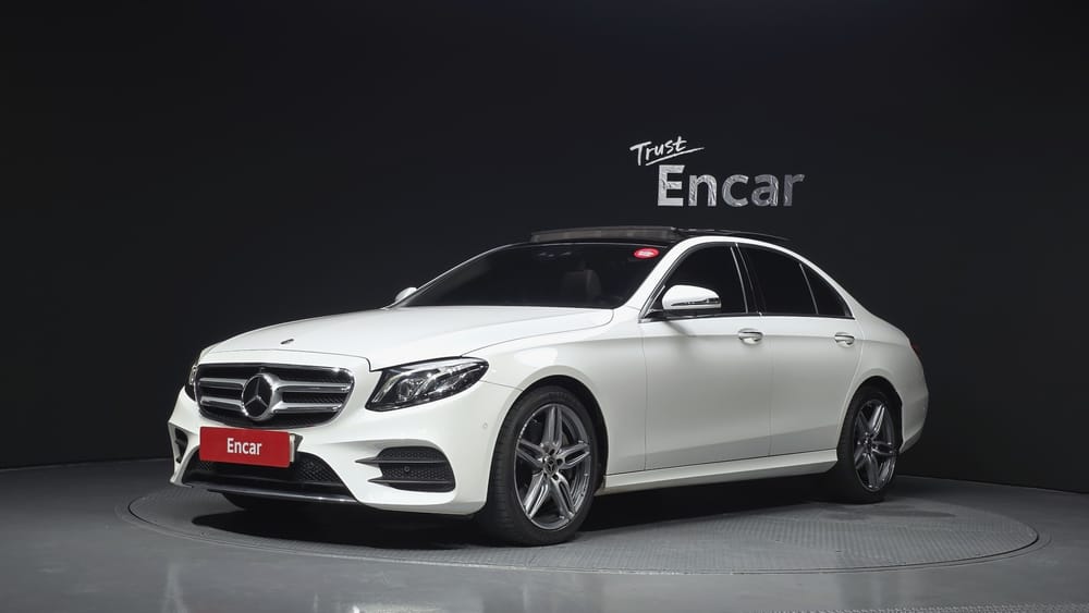 2020 Mercedes-Benz E 300 4MATIC AMG Line