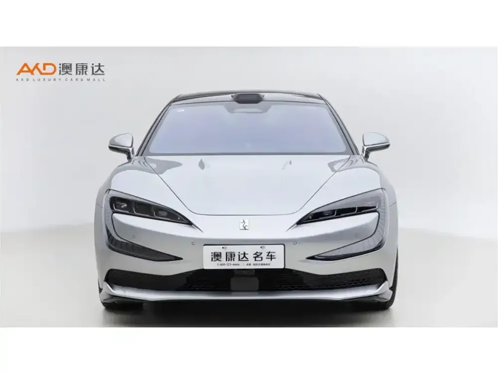 2025 YANGWANG U7 EV 5-SEATER LUXURY