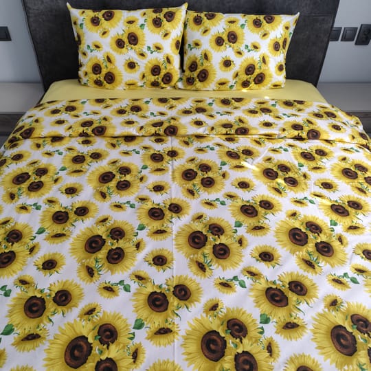 Комплект Слънчогледи  с олекотена завивка