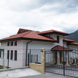 Поляната