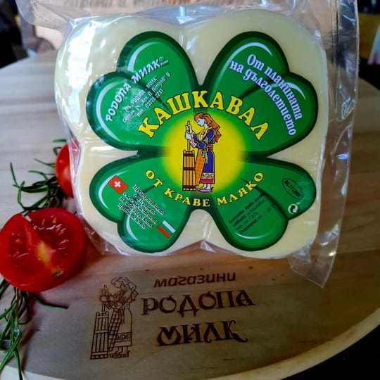 Кашкавал детелина