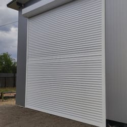 гаражна врата