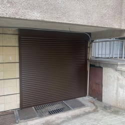 гаражна врата