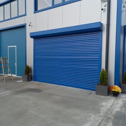 гаражна врата