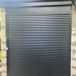 гаражна врата