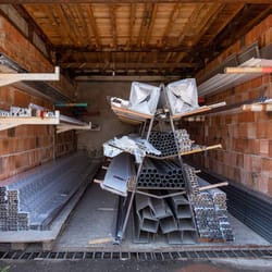 производствена база