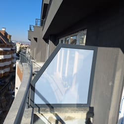  Алумниева дограма