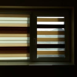 роло щори ден и нощ