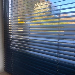 дървени щори