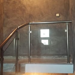  стъклени парапети