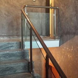  стъклени парапети