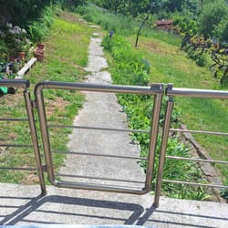 алуминиеви парапети със струни