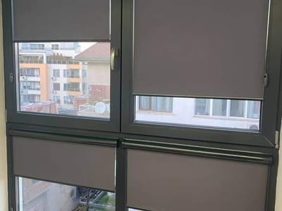 Галерия Роло щори