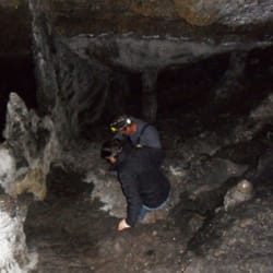 екстремен преход на пещерата