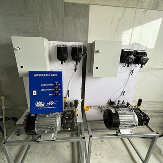 Оборудване за ръчна автомивка с табло и рамо стационарна