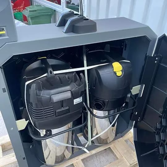 Двупостова прахосмукачка Керхер на самообслужване