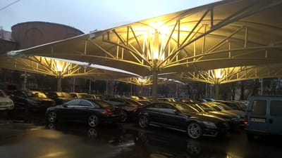 чадърди за паркинг