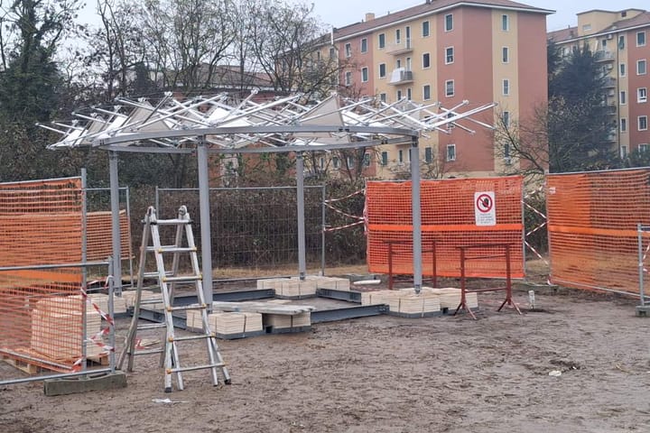 Μακρινή θέα κατασκευής τενσεγκρίτι